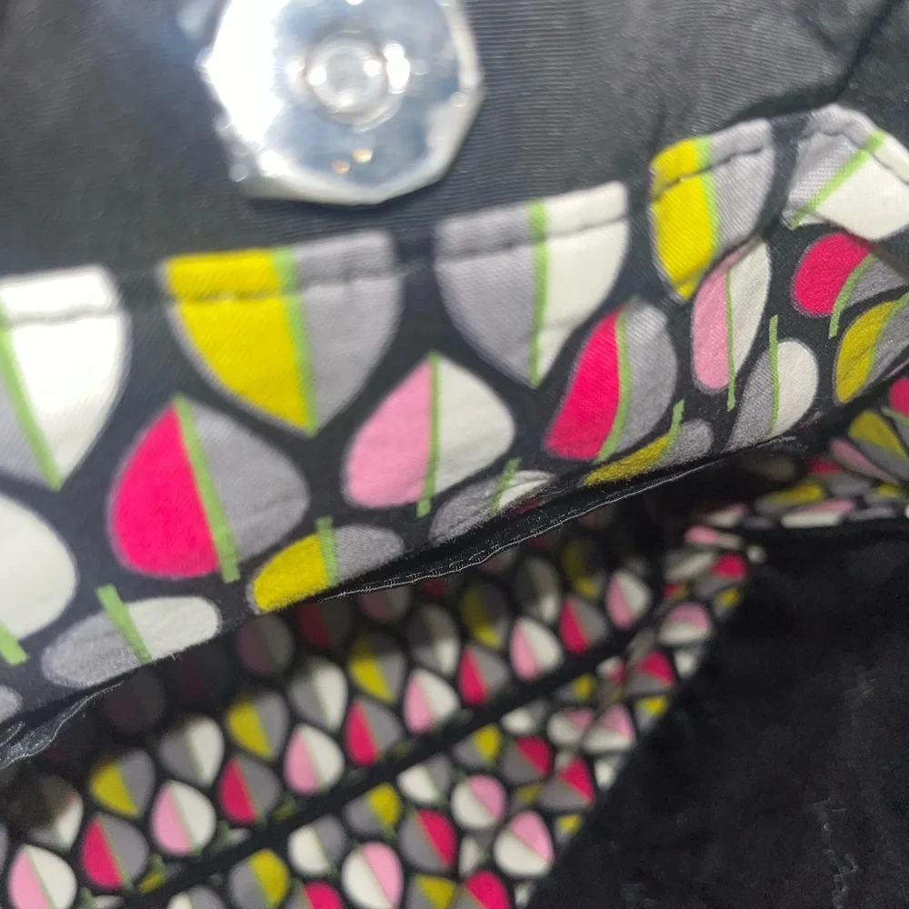 Vera Bradley Black Microfiber Large Quilted Tote BNOT NEVER USED - Picture 6 of 16